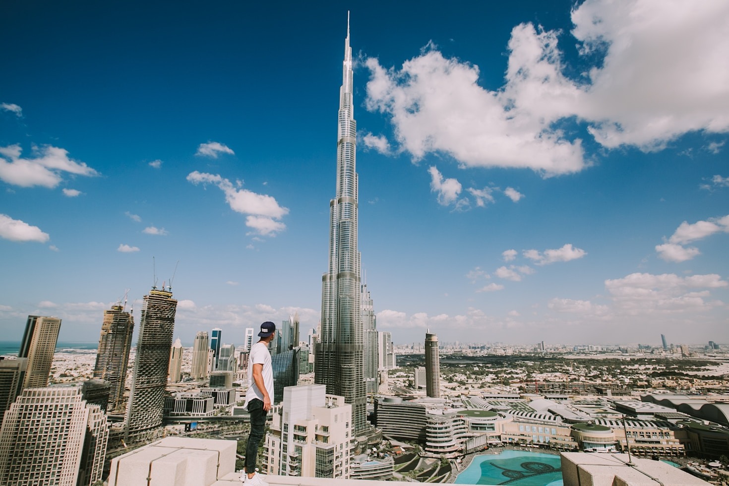 Capital Appreciation: Dubai vs. UK Real Estate